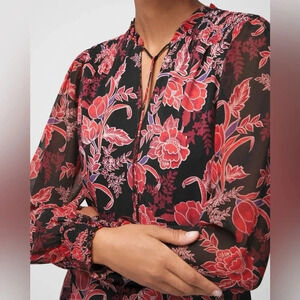 White House Black Market Floral Matte-Jersey Tunic Blouse Size Medium M WHBM